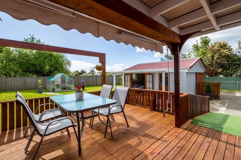Photo of property in 11 Madden Place, Solway, Masterton, 5810