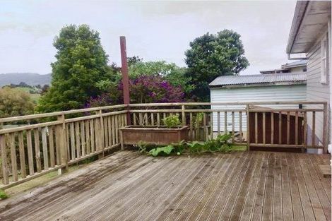 Photo of property in 17 Doctors Hill Road, Maungaturoto, 0520