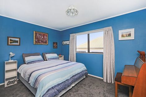 Photo of property in 83 Churchill Drive, Taradale, Napier, 4112