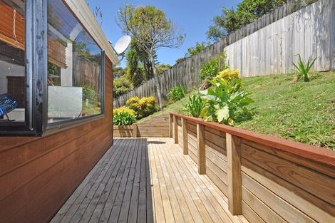 Photo of property in 2/55 Greenvalley Rise, Glenfield, Auckland, 0629