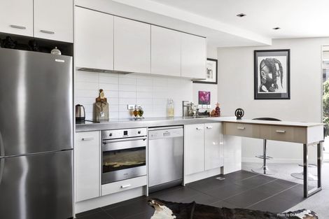 Photo of property in Piermont Apartments, 1f/82 Cable Street, Te Aro, Wellington, 6011