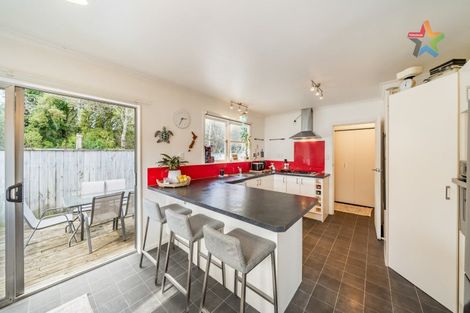 Photo of property in 5 Longfellow Street, Trentham, Upper Hutt, 5018