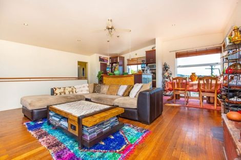 Photo of property in 58 Government Road, Raglan, 3225