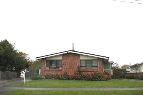 Photo of property in 24 Paddington Street, Northcote, Christchurch, 8052