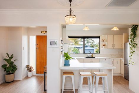 Photo of property in 56 Fairview Avenue, Feilding, 4702