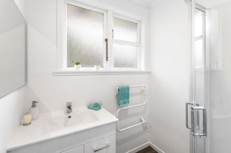 Photo of property in 12 Hector Grove, Trentham, Upper Hutt, 5018