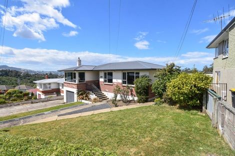 Photo of property in 227 Brockville Road, Brockville, Dunedin, 9011