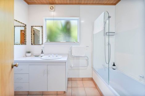 Photo of property in 7 Tapu Place, Kaiteriteri, Motueka, 7197