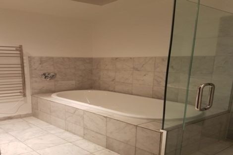 Photo of property in 37a Anglesea Street, Freemans Bay, Auckland, 1011