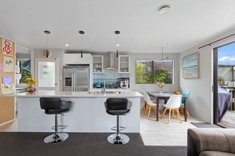 Photo of property in 34b Totara Road, Stanmore Bay, Whangaparaoa, 0932