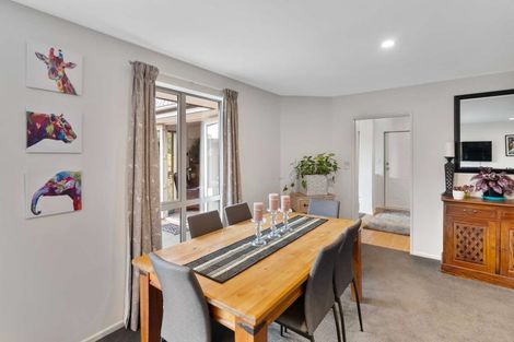 Photo of property in 12 Cunneen Place, Aidanfield, Christchurch, 8025