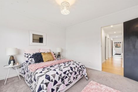 Photo of property in 29 Cassino Street, Bayswater, Auckland, 0622