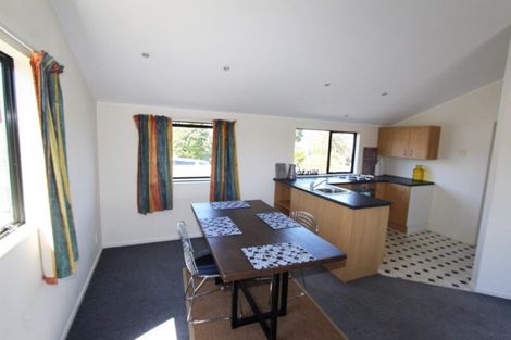 Photo of property in 16 Morere Street, Titahi Bay, Porirua, 5022