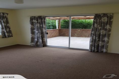 Photo of property in 2/198 Verbena Road, Birkdale, Auckland, 0626