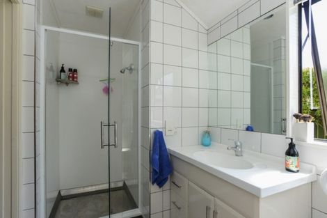 Photo of property in 4 Symons Street, Parkvale, Hastings, 4122