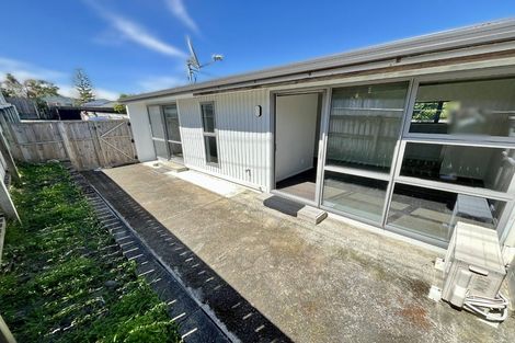 Photo of property in 3/22 Park Avenue, Titahi Bay, Porirua, 5022