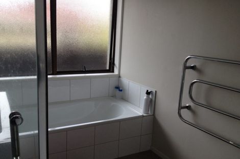 Photo of property in 16 Pyatt Crescent, Saint Johns, Auckland, 1072