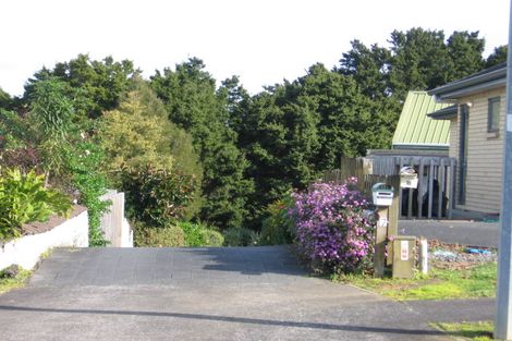 Photo of property in 17 Calluna Crescent, Totara Heights, Auckland, 2105