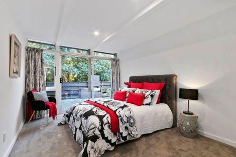 Photo of property in 2/63 Cheviot Road, Lowry Bay, Lower Hutt, 5013