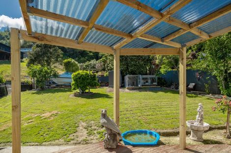 Photo of property in 79a Milton Terrace, Picton, 7220
