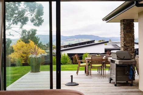 Photo of property in 42 Heathfield Drive, Mosgiel, 9024