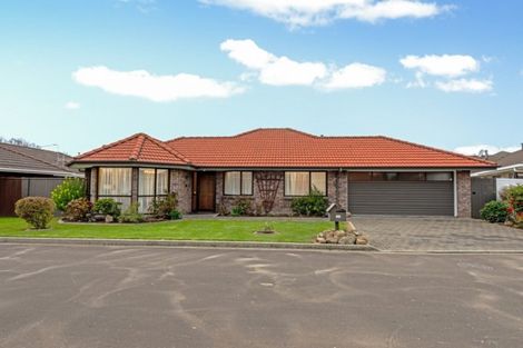 Photo of property in 10 Seville Court, Terrace End, Palmerston North, 4410