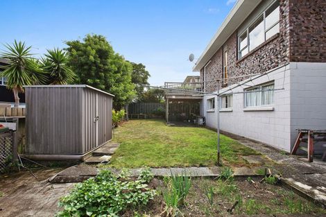 Photo of property in 45 Pigeon Mountain Road, Half Moon Bay, Auckland, 2012