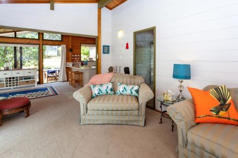 Photo of property in 18 Fishermans Bend, Whiritoa, Whangamata, 3691