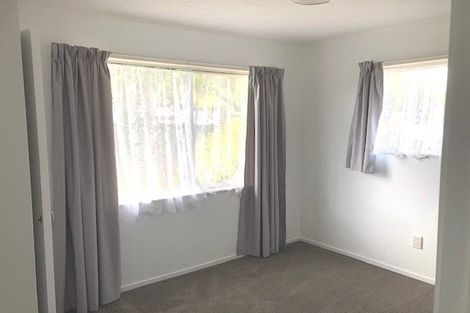 Photo of property in 21 Ranui Avenue, Ranui, Auckland, 0612
