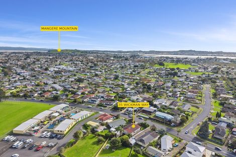 Photo of property in 35 Wickman Way, Mangere East, Auckland, 2024