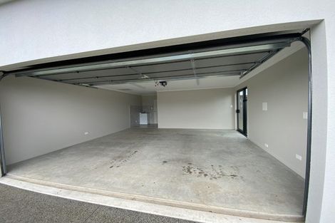 Photo of property in 52 Hammick Crescent, Pyes Pa, 3112