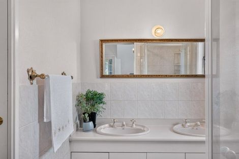 Photo of property in 22a Coleman Terrace, Hospital Hill, Napier, 4110