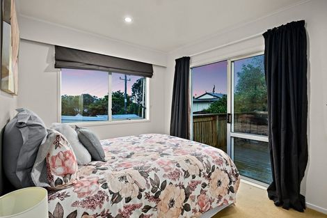 Photo of property in 13 Cushla Place, Massey, Auckland, 0614
