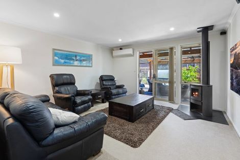 Photo of property in 120 Doncaster Drive, Papamoa Beach, Papamoa, 3118