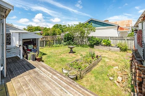 Photo of property in 7 Barrack Street, Whanganui, 4500