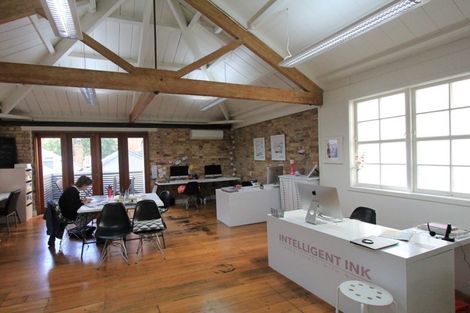 Photo of property in 18 Durham Street, Te Atatu Peninsula, Auckland, 0610