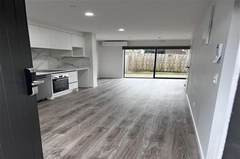 Photo of property in 5/10 Evandale Street, Glen Innes, Auckland, 1072