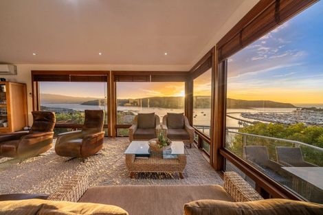 Photo of property in 62 Kiriwai Road, Paremata, Porirua, 5024