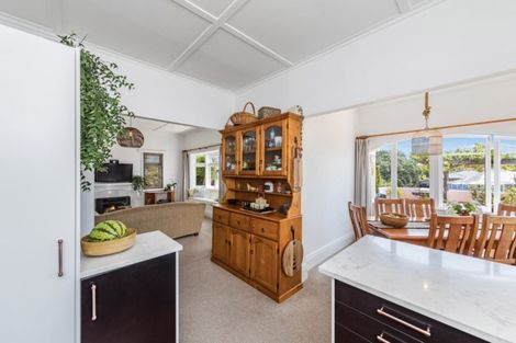 Photo of property in 12 Admiral Beatty Avenue, Mount Roskill, Auckland, 1041