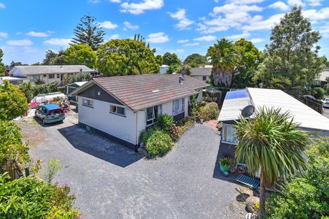 Photo of property in 12 Ulay Place, Clover Park, Auckland, 2019
