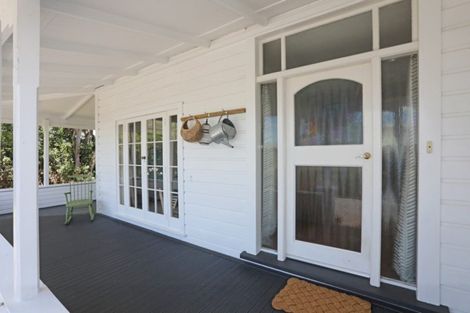 Photo of property in 38 Grey Street, Marton, 4710