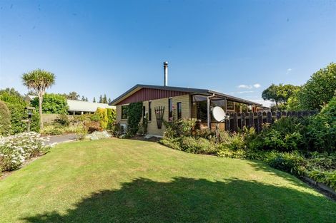 Photo of property in 15 Highgate, Milton, 9220