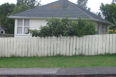 Photo of property in 7a Potter Avenue, Northcote, Auckland, 0627
