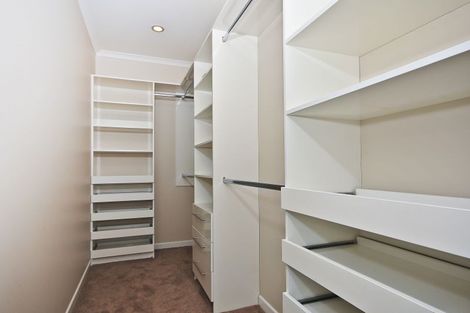 Photo of property in 15 Porima Way, Chedworth, Hamilton, 3210