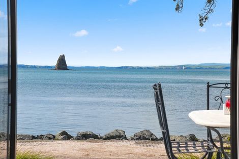 Photo of property in 12 Matakatia Parade, Matakatia, Whangaparaoa, 0930