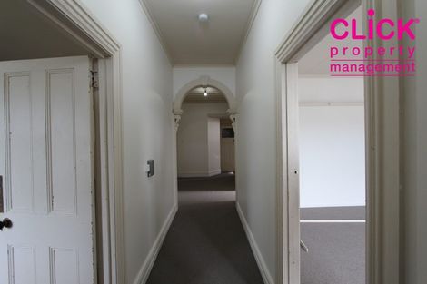 Photo of property in 233 Ravensbourne Road, Ravensbourne, Dunedin, 9022