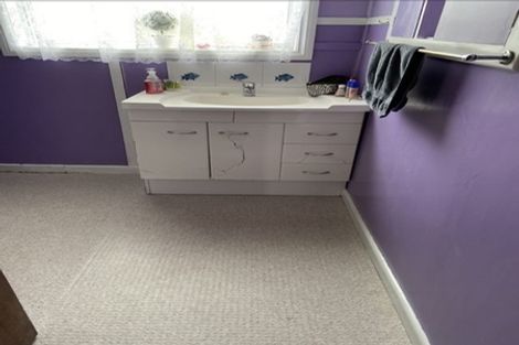 Photo of property in 10 Bridge Street, Tuatapere, 9620