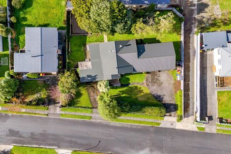 Photo of property in 17 Konini Street, Inglewood, 4330