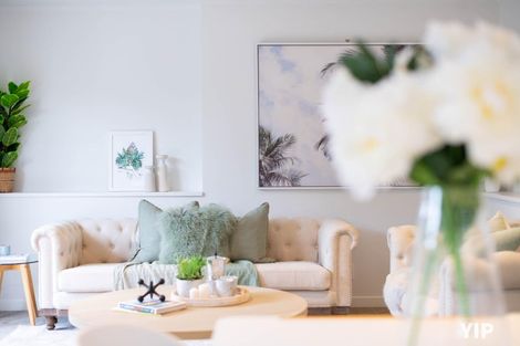 Photo of property in 10 Middleton Road, Johnsonville, Wellington, 6037