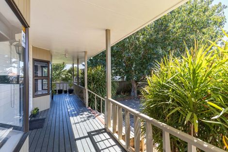 Photo of property in 5 Ihaia Street, Waitara, 4320